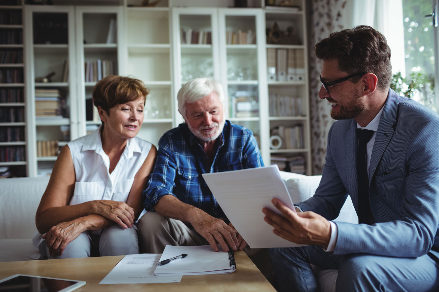 Choosing the Right Estate Planning Lawyer for Your Family